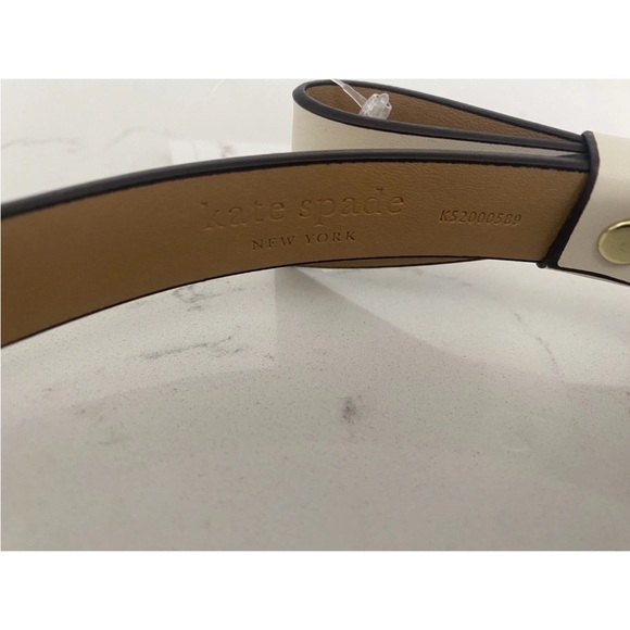 Brand New Kate Spade Bow Parchment Leather Belt Size LARGE Pinhole Closure - Picture 2 of 6